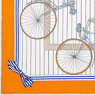 HERMES LES BÉCANES スカーフ 赤 自転車 ヴィンテージ